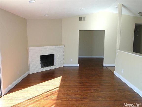 2nd image of 3564 Granby Dr