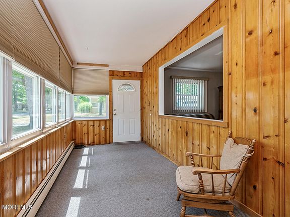 4th image of 16 Cedar Street #B