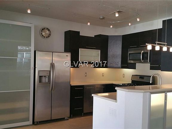 2nd image of 251 S Green Valley Pkwy Unit 2911