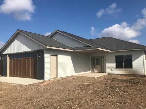 1507 3rd Ave N, Cold Spring, MN 56320