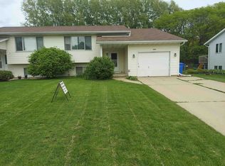 2684 Osmundsen Rd, Fitchburg, WI 53711