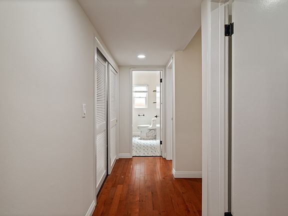 2nd image of 417 Avenue G APT C