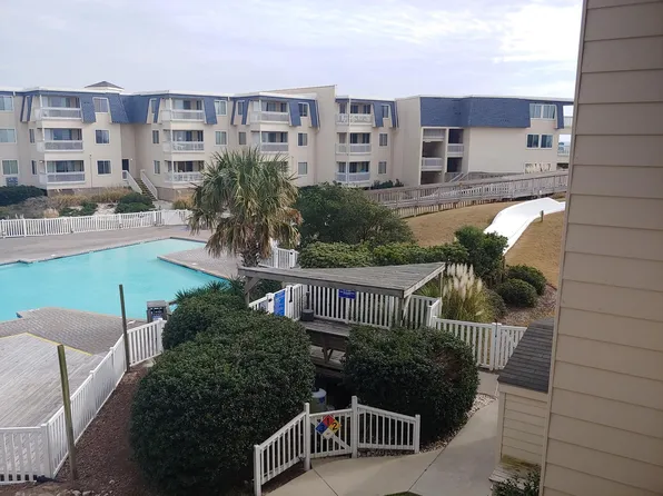 1904 E Fort Macon Rd #240, Atlantic Beach, NC 28512