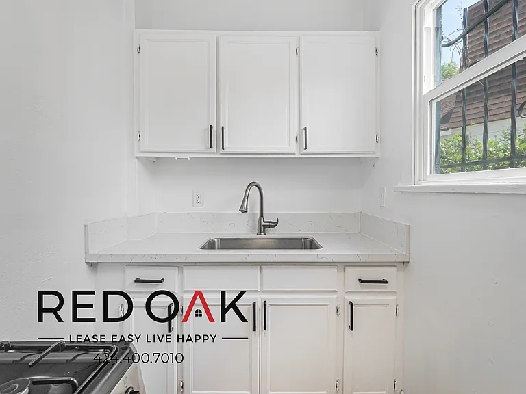3906 W Mont Clair St #1/4 — Photo 7