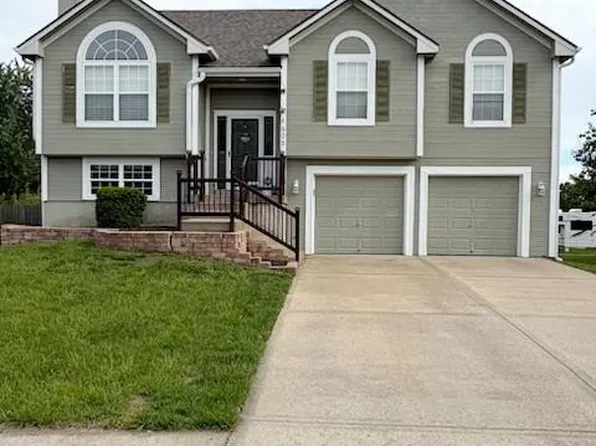 605 N Winwood Ter, Gardner, KS 66030