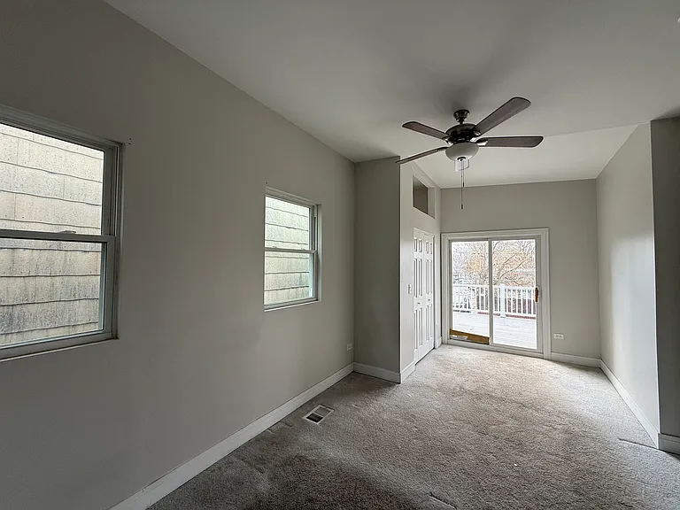 5942 S Justine St — Photo 5