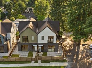 18607 104th Ave NE UNIT A, Bothell, WA 98011