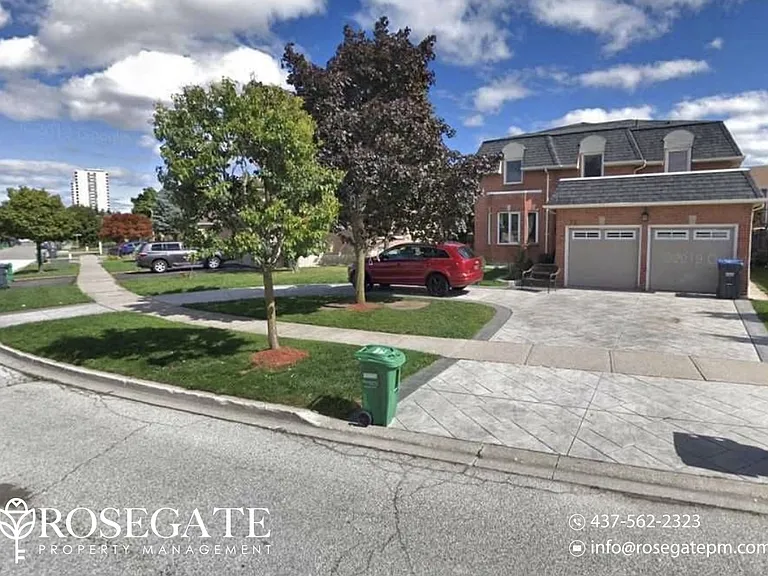 75 Parkside Dr #2 — Photo 12