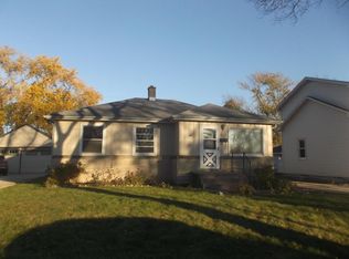 922 S 111th St, Milwaukee, WI 53214