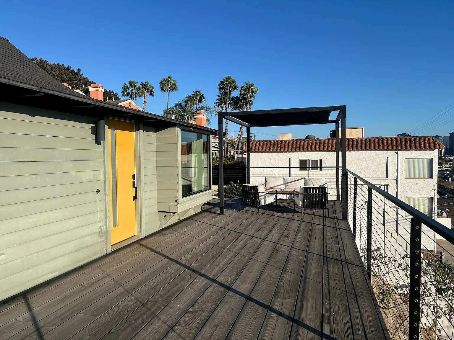 2 bed, $4,950 — Photo 1