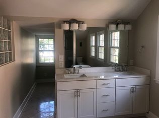 2405 Sylvan Rd, Greensboro, NC 27403