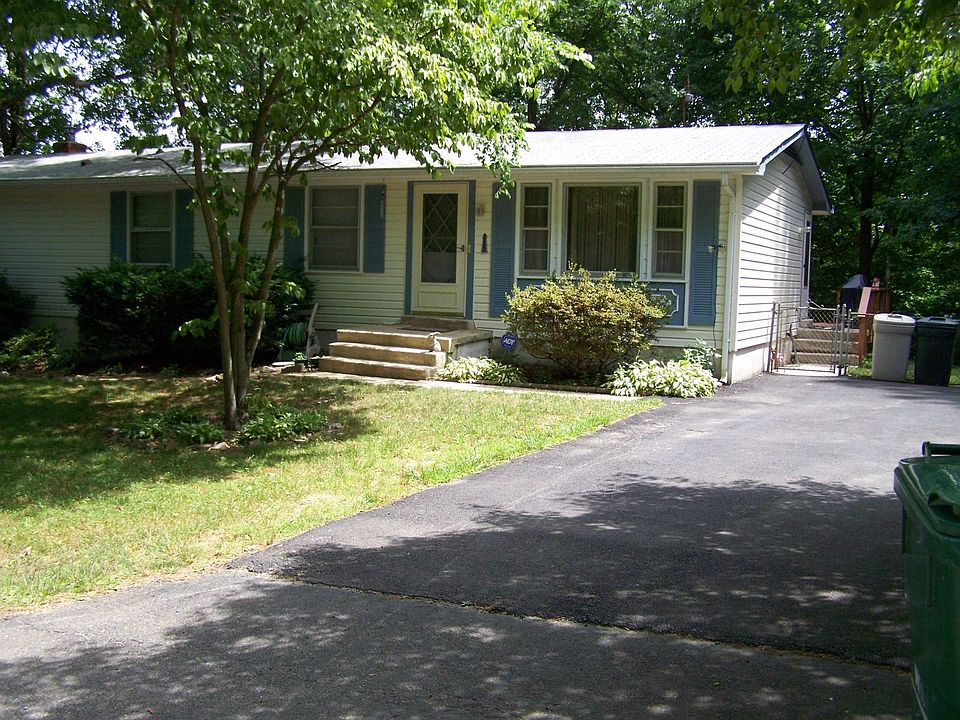 1st image of 29726 Skyview Dr