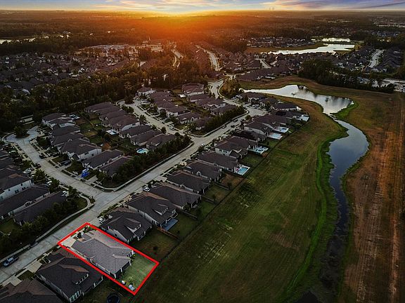 3rd image of 28237 Woodland Bend Way