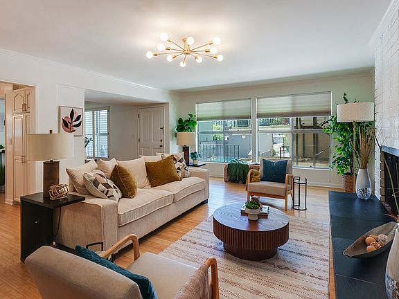 5th image of 4312 Babcock Ave Unit 3