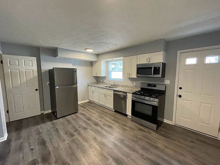 16-34 Berwyck Dr — Photo 11