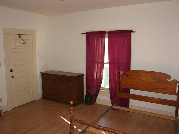 2nd image of 1219 S 5th St