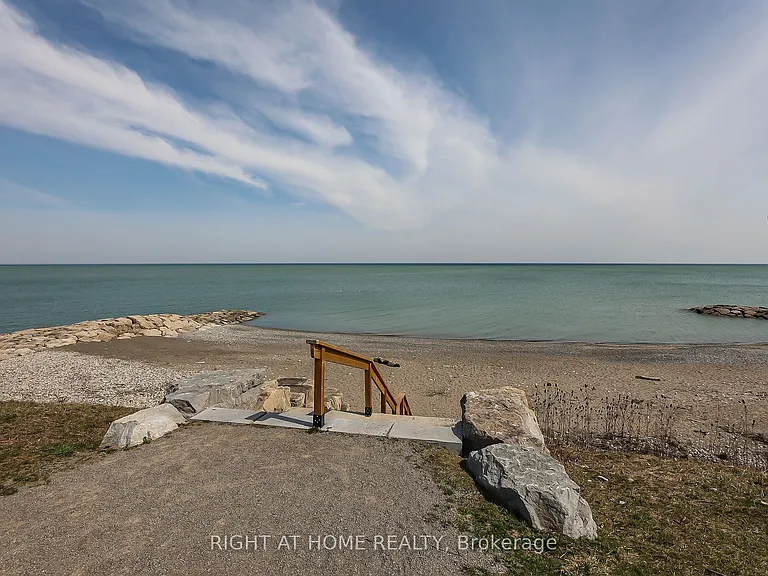 385 Winston Rd #701 — Photo 43