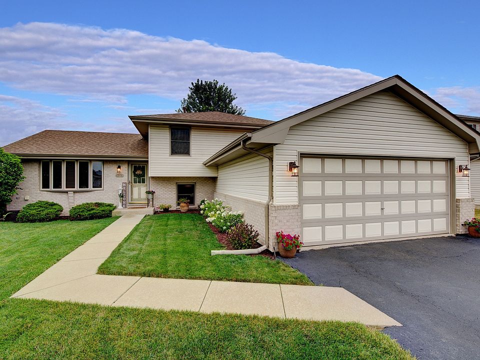 1st image of 6916 Astoria Dr