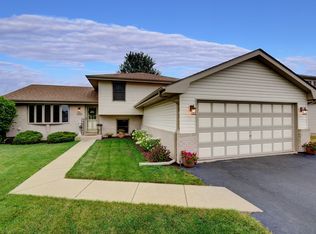 6916 Astoria Dr, Plainfield, IL 60586