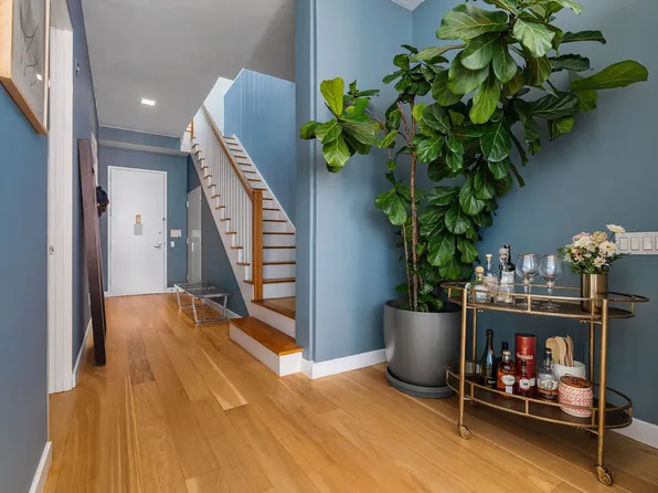 27-28 Thompson Avenue image 9 of 17