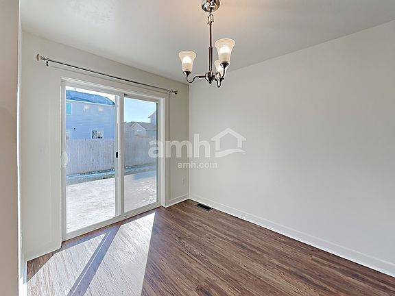 4th image of 11755 Altamont St