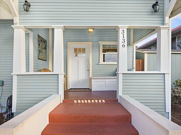 5th image of 3136-40 E Grape St #3136