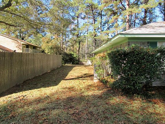 4th image of 3316 Lake Forest Dr