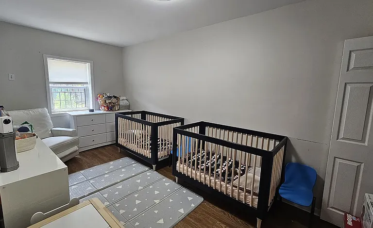 142 E 91st St #1 — Photo 4