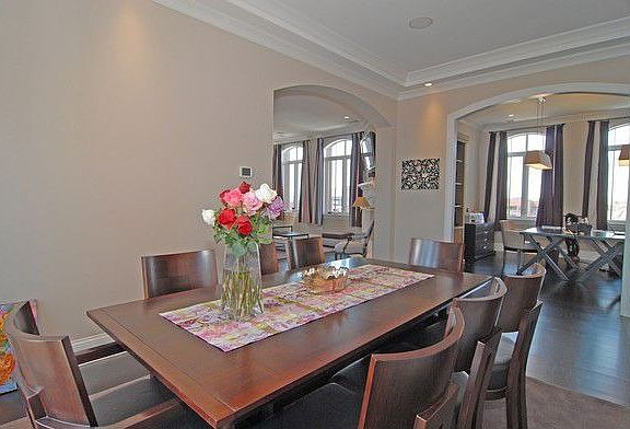 2nd image of 1725 N Burling St #4