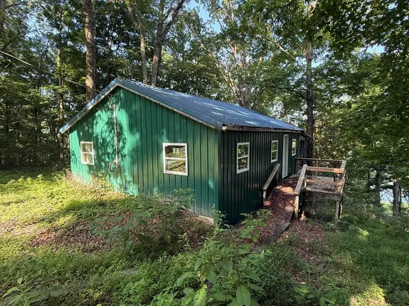 213 Moonshine Dr, New Haven, KY 40051