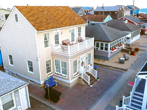 6 Hayes Court, Point Pleasant Beach, NJ 08742