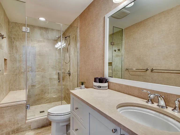 10 Scallop Ave — Photo 13