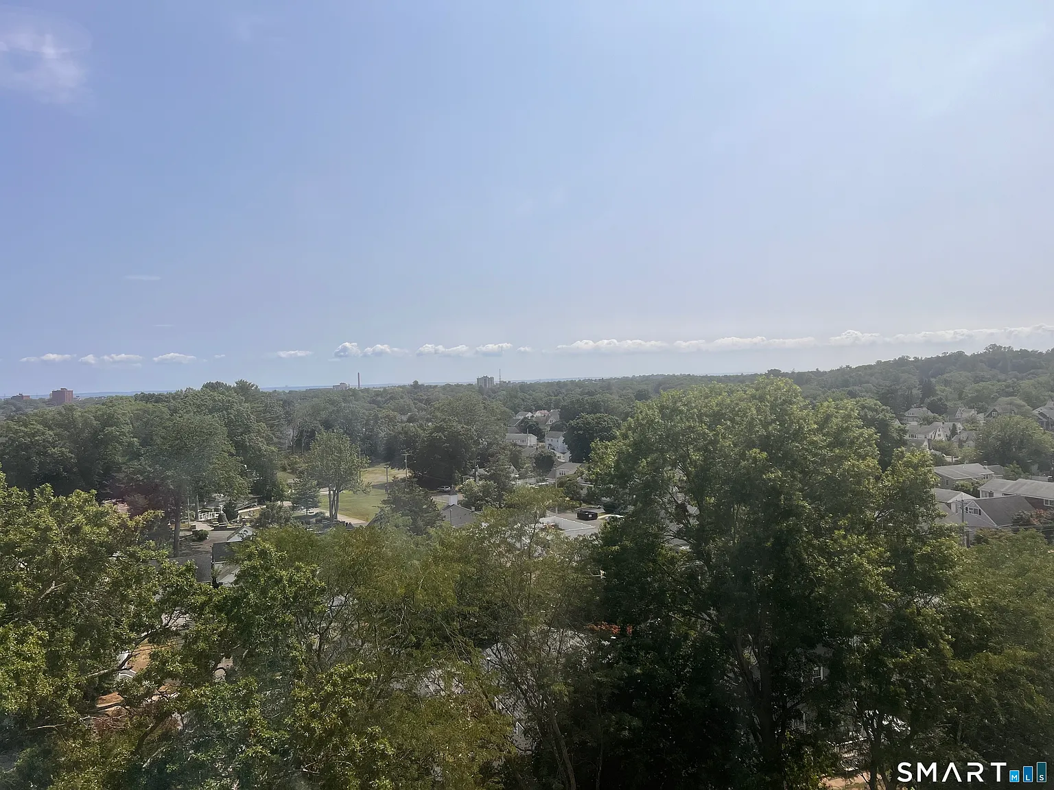 1 bed, 1.0 bath, 677 sqft, $2,100 — Photo 2