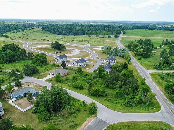 3rd image of 3741 Falconhurst Dr Lot 2