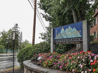 545 Calef Rd APT 1, Manchester, NH 03103