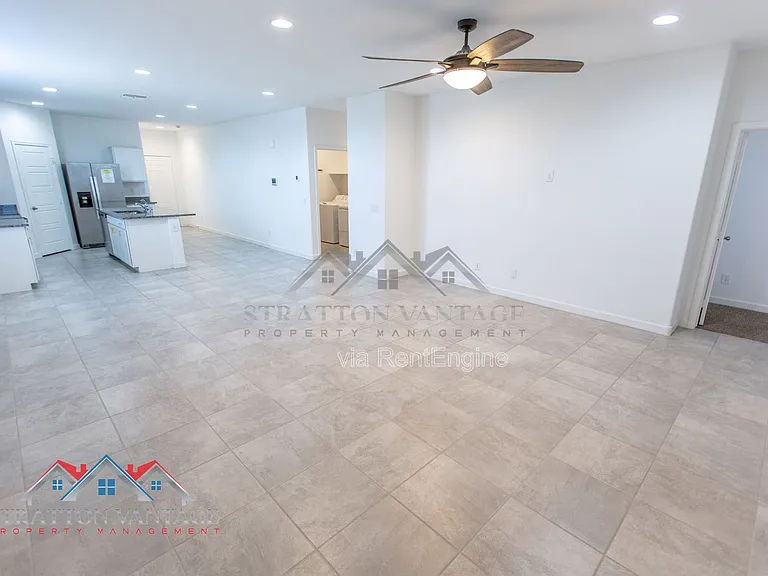 1673 N Wrigley Dr — Photo 17
