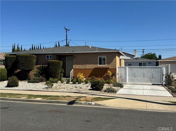17104 La Salle Ave