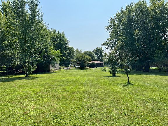 5th image of 2424 W County Road 200 N