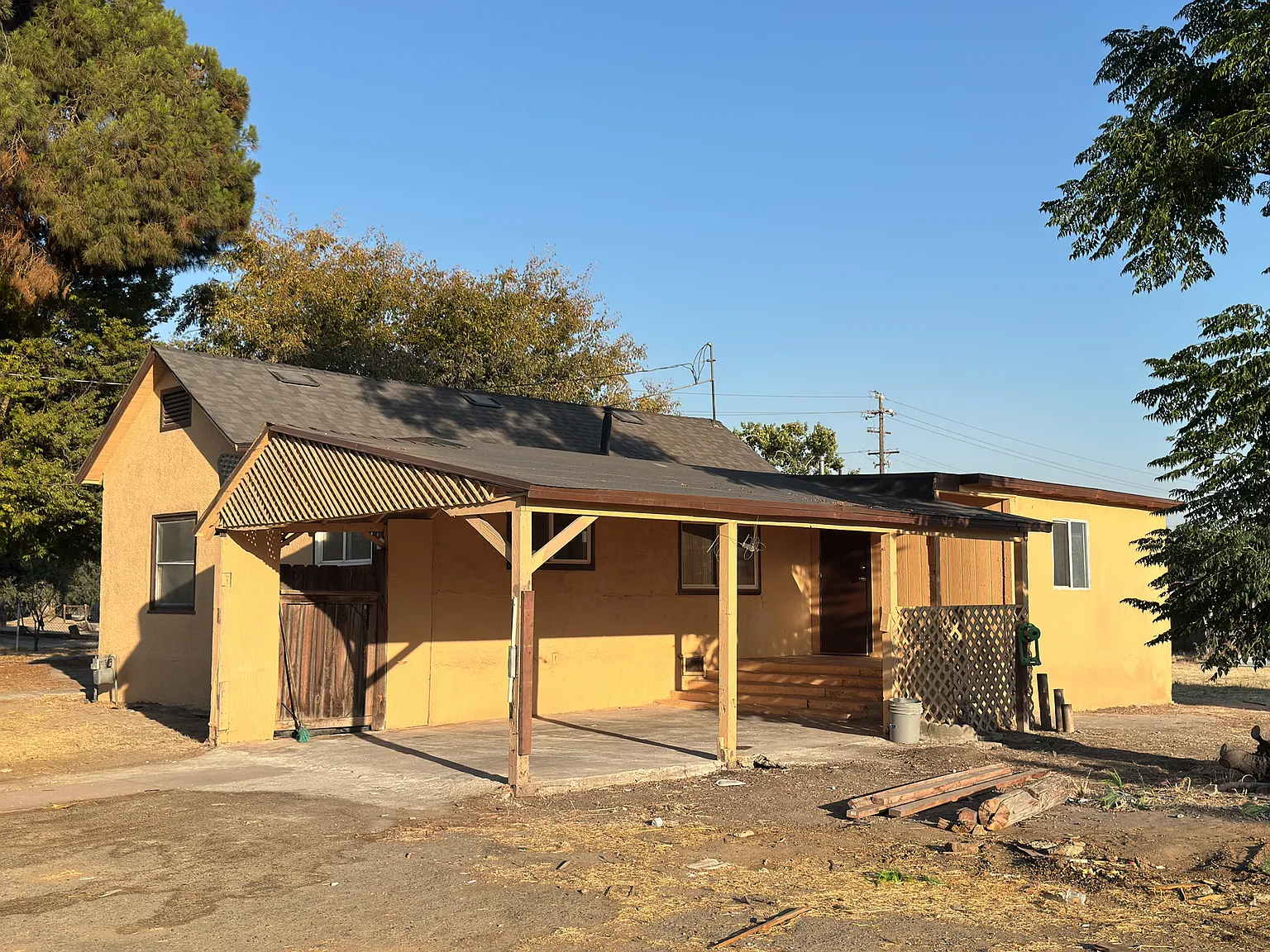 2 bed, 976 sqft, $1,600 — Photo 3