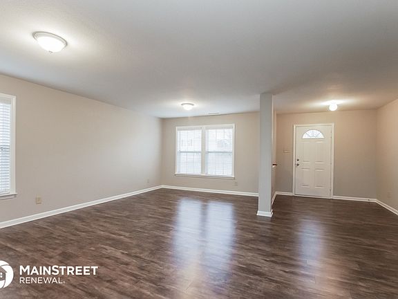 4th image of 309 Zander Woods Ct