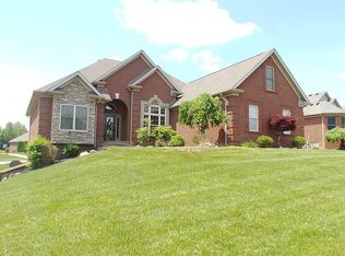 12303 Magnolia Pointe, Sellersburg, IN 47172