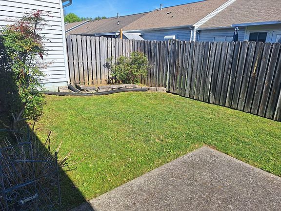 3rd image of 4415 Greenfern Way