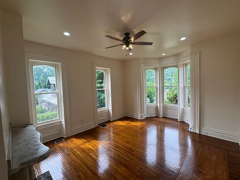 1010 Marne Ave #1 — Photo 10