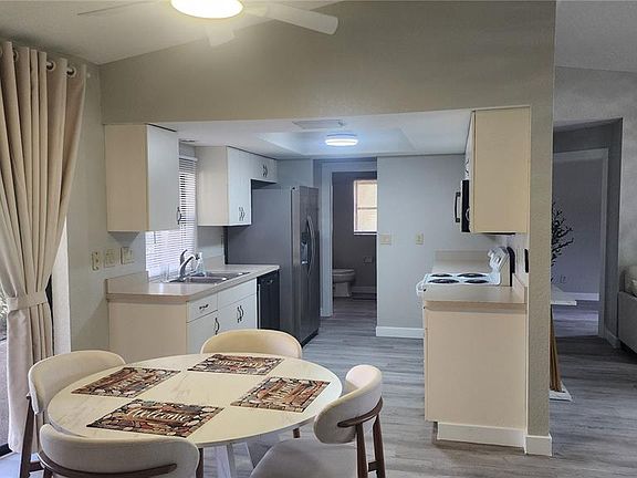 3rd image of 23217 Glory Ave