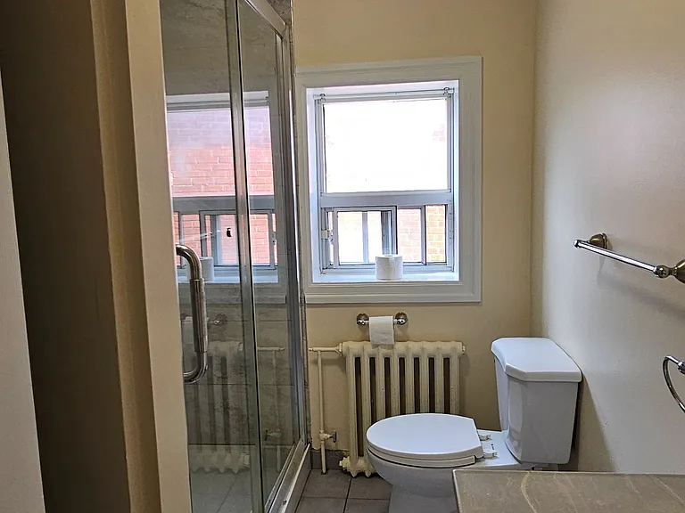 3 Kane Ave #2 — Photo 9