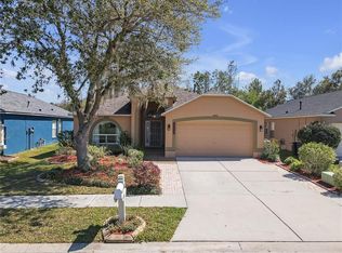1422 Appleton Pl, Zephyrhills, FL 33543
