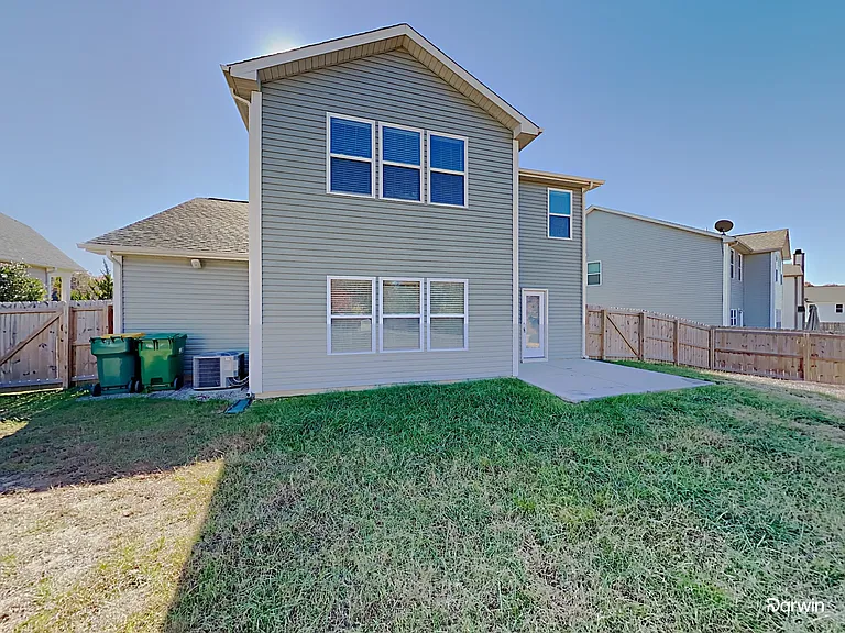 266 Whispering Hills Dr — Photo 24