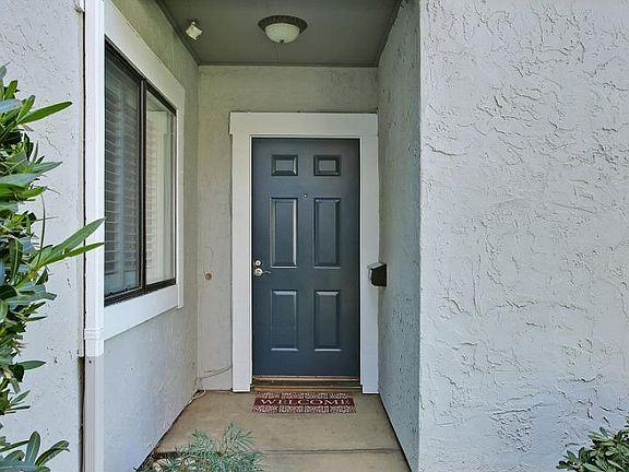 3rd image of 4886 Indian River Dr