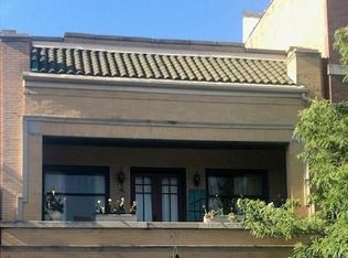 2900 W Armitage Ave #2, Chicago, IL 60647