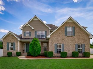 1795 Patricia Dr, Clarksville, TN 37040